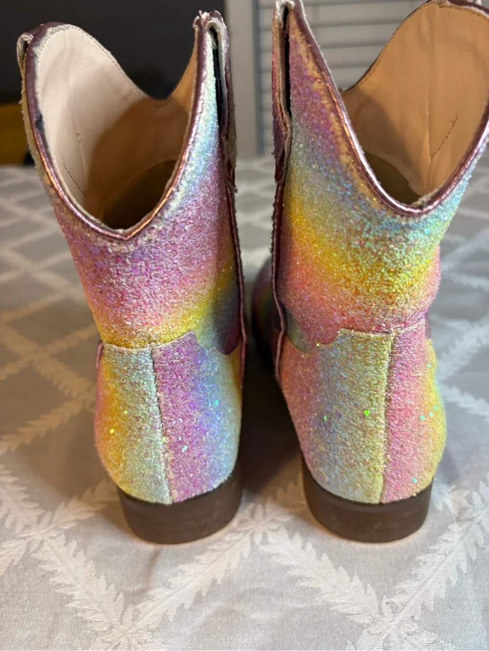 Motasha sparkly rainbow